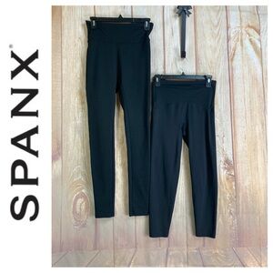 💵SPANX Set of Two (1 Crop) Black Leggings Size Medium